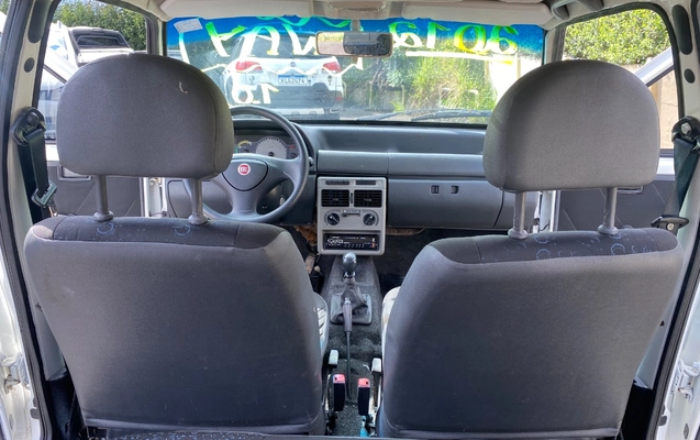 imagem-https://www.socarrao.com.br/sc-vehicle-images-prod/1946193/1789565846082-SU1HXzExOTAuanBlZw.jpeg