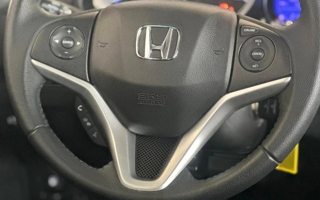 imagem-https://www.socarrao.com.br/sc-vehicle-images-prod/1947022/1791639918371-8151883_5_B_861ff6709c.jpeg