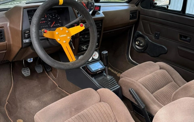 imagem-https://www.socarrao.com.br/sc-vehicle-images-prod/1947626/1780495917718-89b25130-4385-497c-803d-5b27df7414aa.jpg