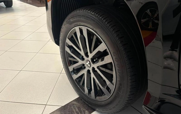 imagem-https://www.socarrao.com.br/sc-vehicle-images-prod/1947706/1789076241202-8143941_16_B_a7f6310e7c.jpeg