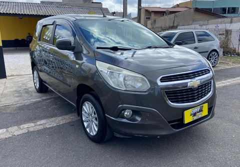 Chevrolet Spin 2013 Cinza — foto 1 de 3