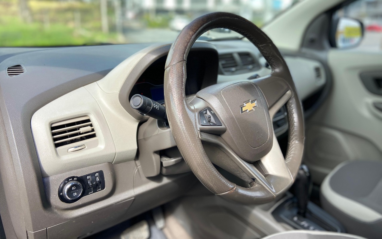 imagem-https://www.socarrao.com.br/sc-vehicle-images-prod/1947933/1780496849527-MTYuanBlZw.jpeg