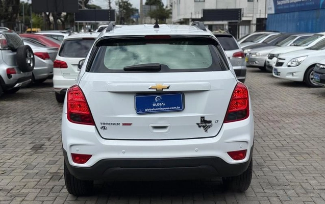 imagem-https://www.socarrao.com.br/sc-vehicle-images-prod/1947950/1790016153449-8152413_2_B_8e1720914d.jpeg