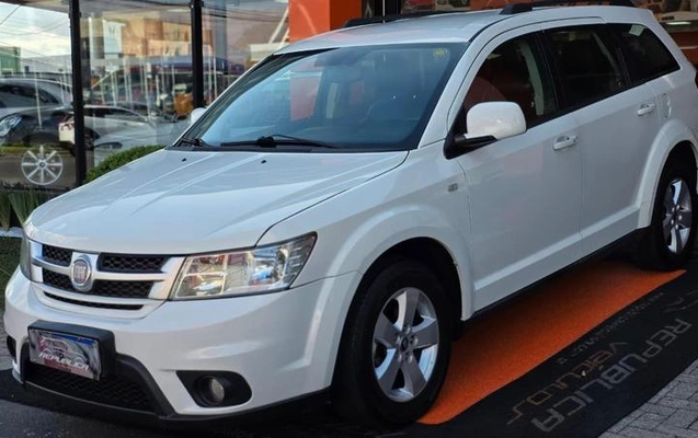imagem-https://www.socarrao.com.br/sc-vehicle-images-prod/1947998/1788633439606-8139038_4_B_efcd27d45e.jpeg