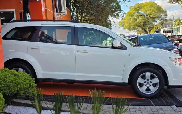 imagem-https://www.socarrao.com.br/sc-vehicle-images-prod/1947998/1788633439608-8139038_9_B_b32c548843.jpeg