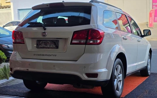imagem-https://www.socarrao.com.br/sc-vehicle-images-prod/1947998/1788633439613-8139038_4_B_f68db2cbe5.jpeg