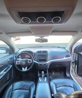 imagem-https://www.socarrao.com.br/sc-vehicle-images-prod/1947998/1788633439620-8139038_1_B_b9f5424652.jpeg