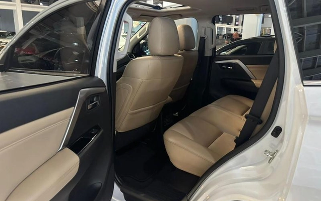 imagem-https://www.socarrao.com.br/sc-vehicle-images-prod/1948173/1789076136510-8143866_1_B_32bdb1392d.jpeg