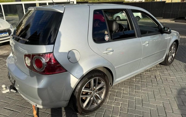 imagem-https://www.socarrao.com.br/sc-vehicle-images-prod/1948407/1789999861546-8150125_6_B_5795404a92.jpeg