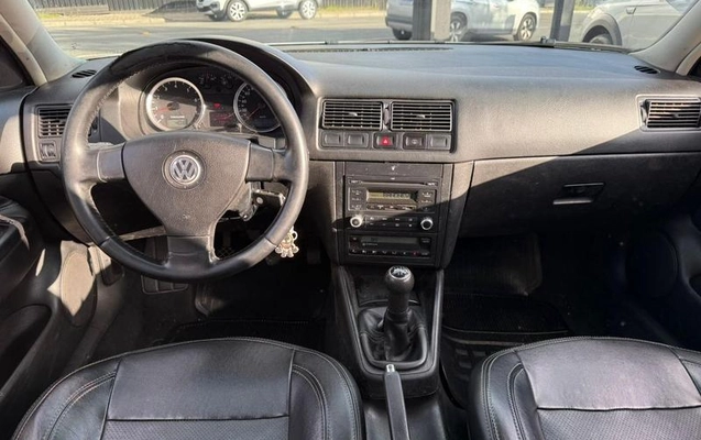 imagem-https://www.socarrao.com.br/sc-vehicle-images-prod/1948407/1789999861554-8150125_6_B_be35a12d48.jpeg