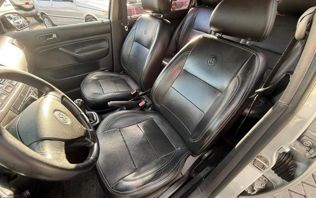 imagem-https://www.socarrao.com.br/sc-vehicle-images-prod/1948407/1789999861575-8150125_8_B_c5f1a07fa8.jpeg