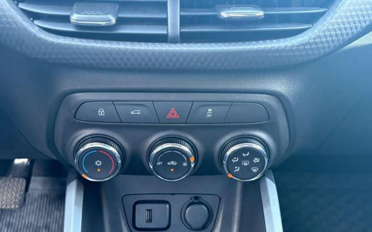 imagem-https://www.socarrao.com.br/sc-vehicle-images-prod/1948831/1780500379893-V2hhdHNBcHAgSW1hZ2UgMjAyNi0wNi0wMyBhdCAxMC4zMy4zNSAoMikuanBlZw.jpeg