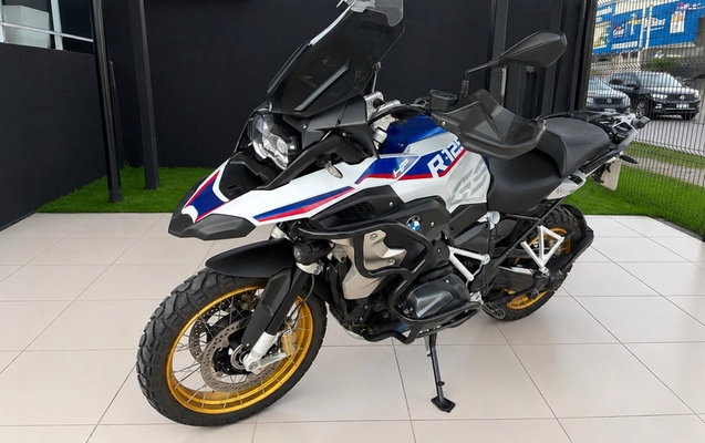 imagem-https://www.socarrao.com.br/sc-vehicle-images-prod/1948835/1788960534846-8151890_0_B_791153399b.png