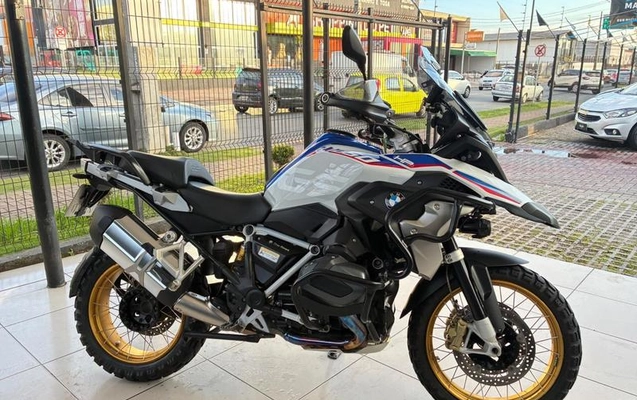 imagem-https://www.socarrao.com.br/sc-vehicle-images-prod/1948835/1788960534850-8151890_1_B_820fc8ffd4.jpeg