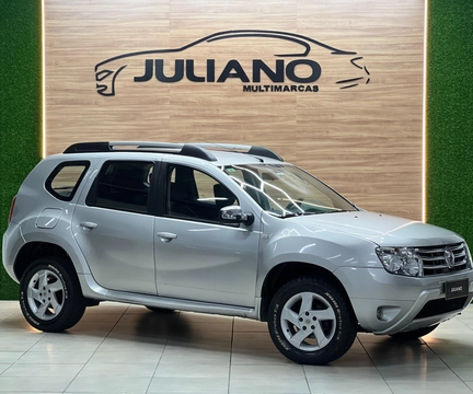 Renault Duster 2015 Prata — foto 1 de 3
