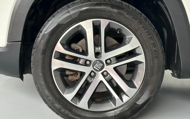imagem-https://www.socarrao.com.br/sc-vehicle-images-prod/1949956/1780505880358-87089c609c75485b8ce1106e47a9d53a_1780498519652.jpg