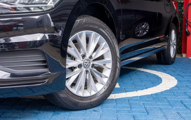 imagem-https://www.socarrao.com.br/sc-vehicle-images-prod/1950090/1789650087386-8152989_10_B_57575b5c71.jpeg