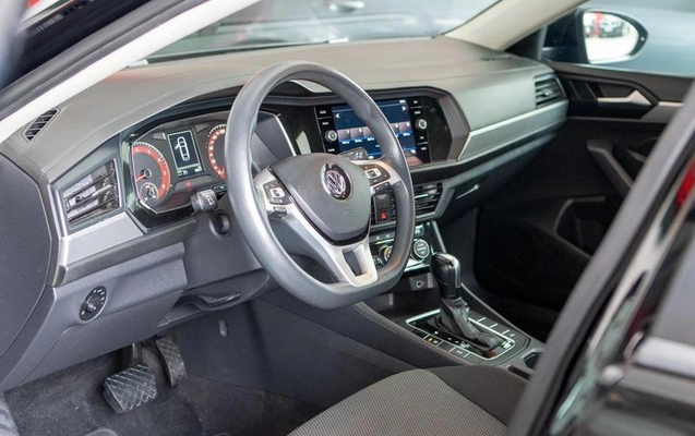 imagem-https://www.socarrao.com.br/sc-vehicle-images-prod/1950090/1789650087390-8152989_13_B_8ec3cf9403.jpeg