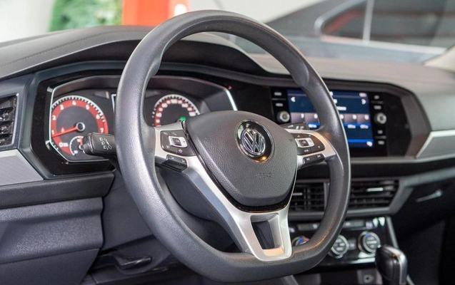 imagem-https://www.socarrao.com.br/sc-vehicle-images-prod/1950090/1789650087392-8152989_1_B_5a1ea1cfd9.jpeg