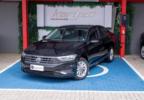 Volkswagen Jetta 2018 Preto — foto 1 de 3