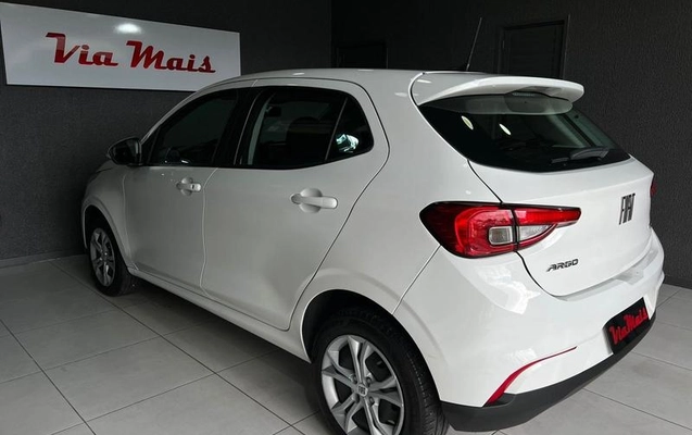 imagem-https://www.socarrao.com.br/sc-vehicle-images-prod/1950148/1788626307027-8130467_7_B_49ed576271.jpeg