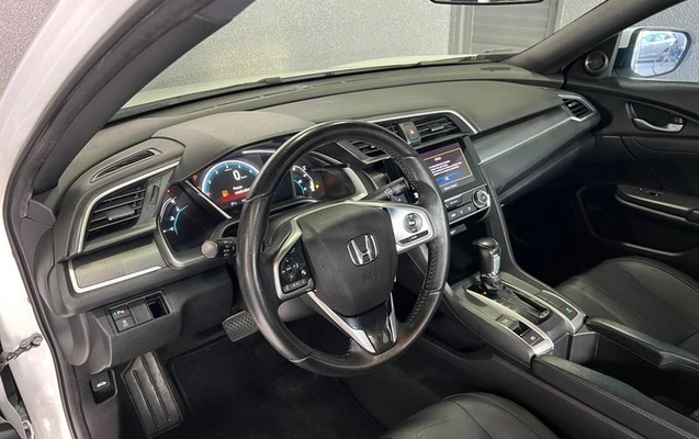 imagem-https://www.socarrao.com.br/sc-vehicle-images-prod/1950176/1788471698754-7681484_14_B_498706766c.jpeg