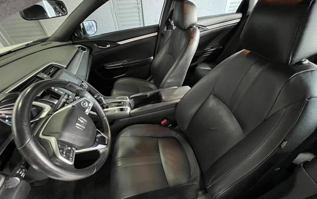 imagem-https://www.socarrao.com.br/sc-vehicle-images-prod/1950176/1788471698755-7681484_13_B_751e9acc19.jpeg