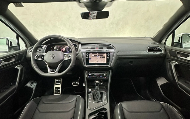 imagem-https://www.socarrao.com.br/sc-vehicle-images-prod/1950325/1782498408353-b209fafb-83e0-4bdc-a2a3-bf0c2e850a8a.jpg