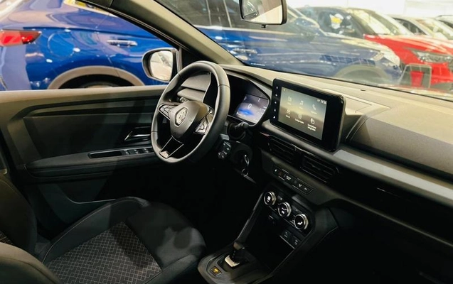imagem-https://www.socarrao.com.br/sc-vehicle-images-prod/1950336/1788472005063-8134180_11_B_777db6f827.jpeg