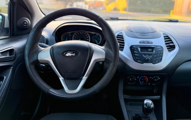 imagem-https://www.socarrao.com.br/sc-vehicle-images-prod/1950528/1780508492994-3_053202.jpg