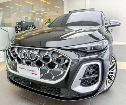 Audi SQ5 2025 Preto — foto 1 de 3