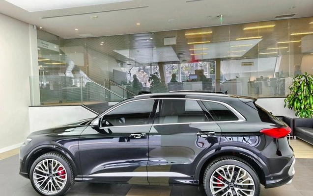 imagem-https://www.socarrao.com.br/sc-vehicle-images-prod/1950534/1791033731651-8104070_13_B_e81bdce148.jpeg