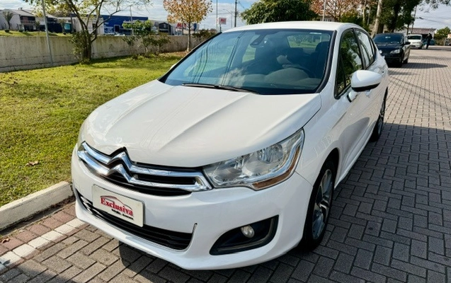 imagem-https://www.socarrao.com.br/sc-vehicle-images-prod/1950554/1784387385610-c40b77d1-2aa2-4305-ada5-77fcc0ca8193.jpg