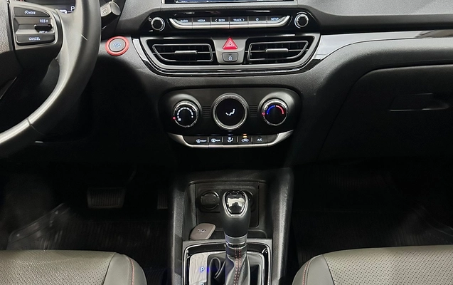 imagem-https://www.socarrao.com.br/sc-vehicle-images-prod/1950736/1780509585844-680110fa-e359-485c-a780-8546b8056234.jpg