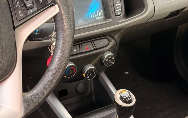 imagem-https://www.socarrao.com.br/sc-vehicle-images-prod/1950737/1780509618070-V2hhdHNBcHAgSW1hZ2UgMjAyNi0wNi0wMSBhdCAxNi4xNi4yMiAoMSkuanBlZw.jpeg