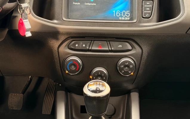 imagem-https://www.socarrao.com.br/sc-vehicle-images-prod/1950737/1780509618197-V2hhdHNBcHAgSW1hZ2UgMjAyNi0wNi0wMSBhdCAxNi4xNi4yMyAoMSkuanBlZw.jpeg