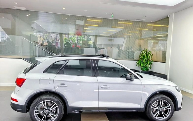 imagem-https://www.socarrao.com.br/sc-vehicle-images-prod/1950931/1789416724910-8147604_16_B_487a88e9fe.jpeg