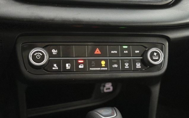 imagem-https://www.socarrao.com.br/sc-vehicle-images-prod/1951494/1780512709330-46fb69b4febe4edaae44b37664d7fb8a_1773079192902.jpg