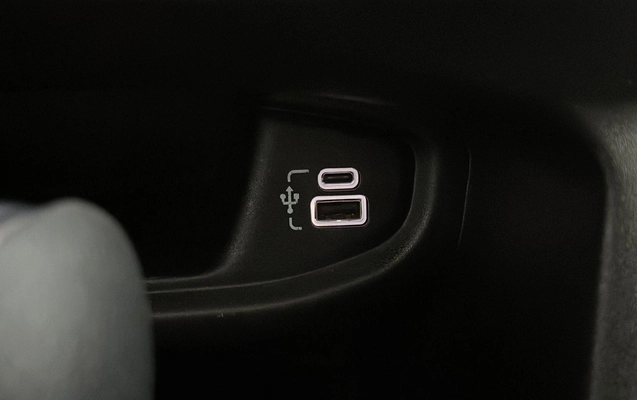 imagem-https://www.socarrao.com.br/sc-vehicle-images-prod/1951494/1780512709330-701aa4cea0f841e3aa2d944362b3922c_1773079193558.jpg