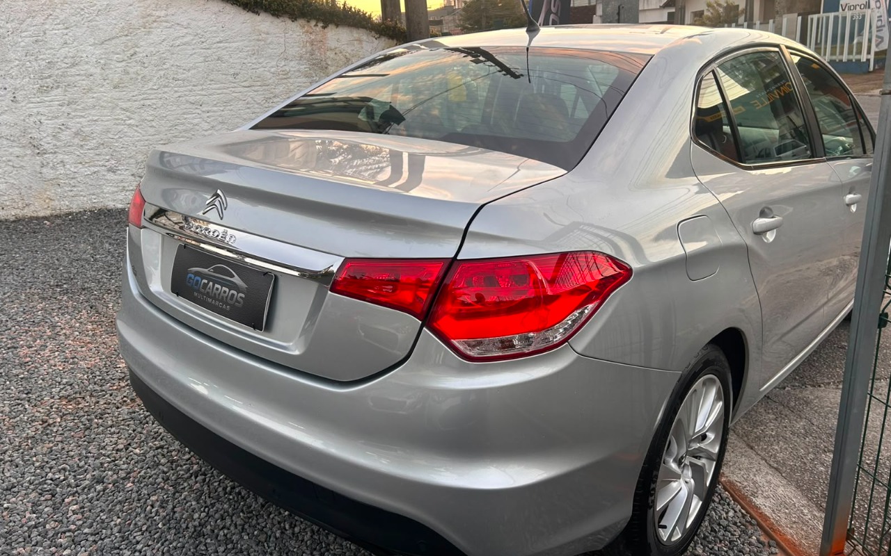 imagem-https://www.socarrao.com.br/sc-vehicle-images-prod/1951608/1784330222927-V2hhdHNBcHAgSW1hZ2UgMjAyNi0wNy0wOSBhdCAxNy4zOC4wMS5qcGVn.jpeg