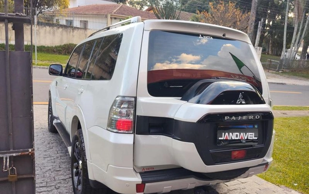 imagem-https://www.socarrao.com.br/sc-vehicle-images-prod/1951831/1791981646060-8136559_1_B_221ade136a.jpeg
