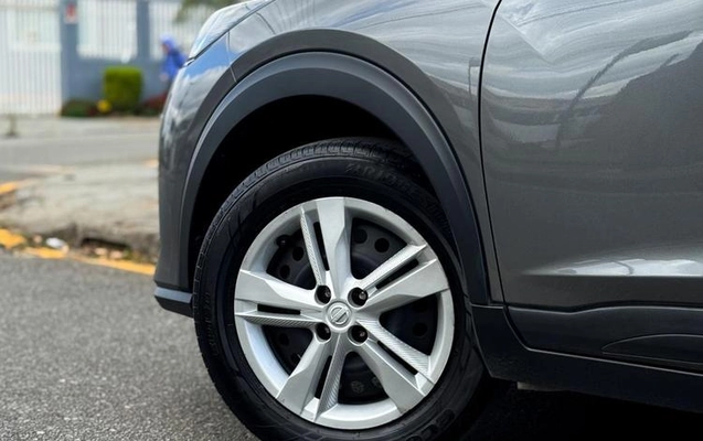 imagem-https://www.socarrao.com.br/sc-vehicle-images-prod/1951976/1791211532687-8144860_16_B_352253b01c.jpeg