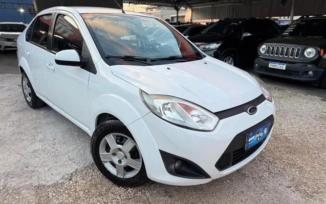 imagem-https://www.socarrao.com.br/sc-vehicle-images-prod/1951999/1789218162996-8154386_0_B_bfe3100985.jpeg