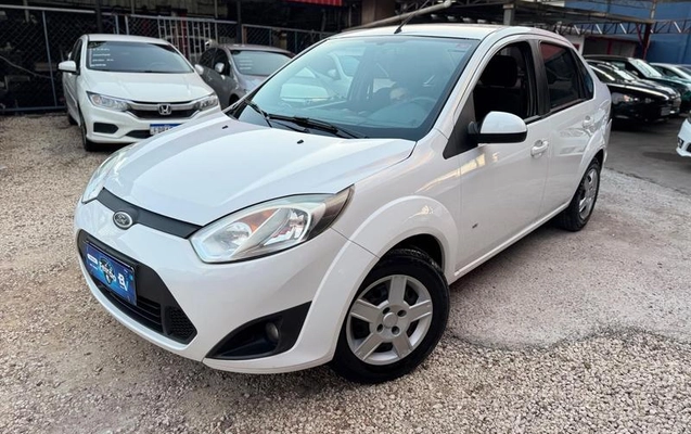 imagem-https://www.socarrao.com.br/sc-vehicle-images-prod/1951999/1789218162997-8154386_2_B_eb8567a6cf.jpeg