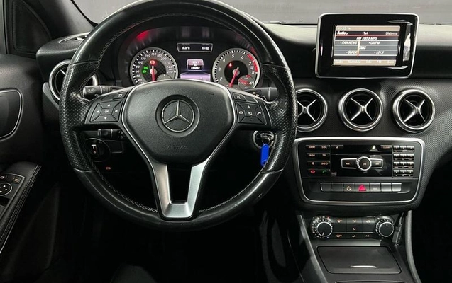 imagem-https://www.socarrao.com.br/sc-vehicle-images-prod/1952129/1788276530035-8148679_14_B_d98ea79fc7.jpeg