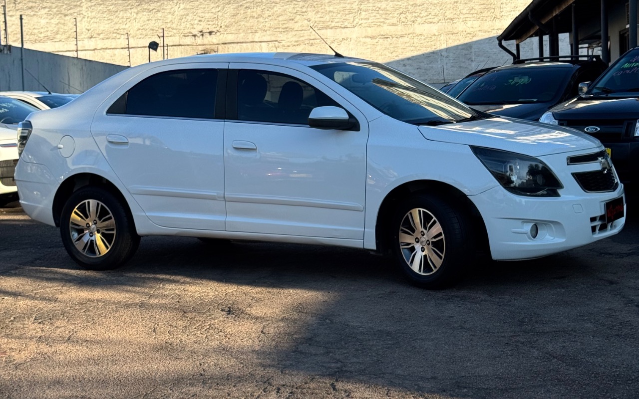 Chevrolet Cobalt LTZ 1.8 8V Econo.Flex 4p Aut. na cor Branco no Porto Alegre / RS - 1952628