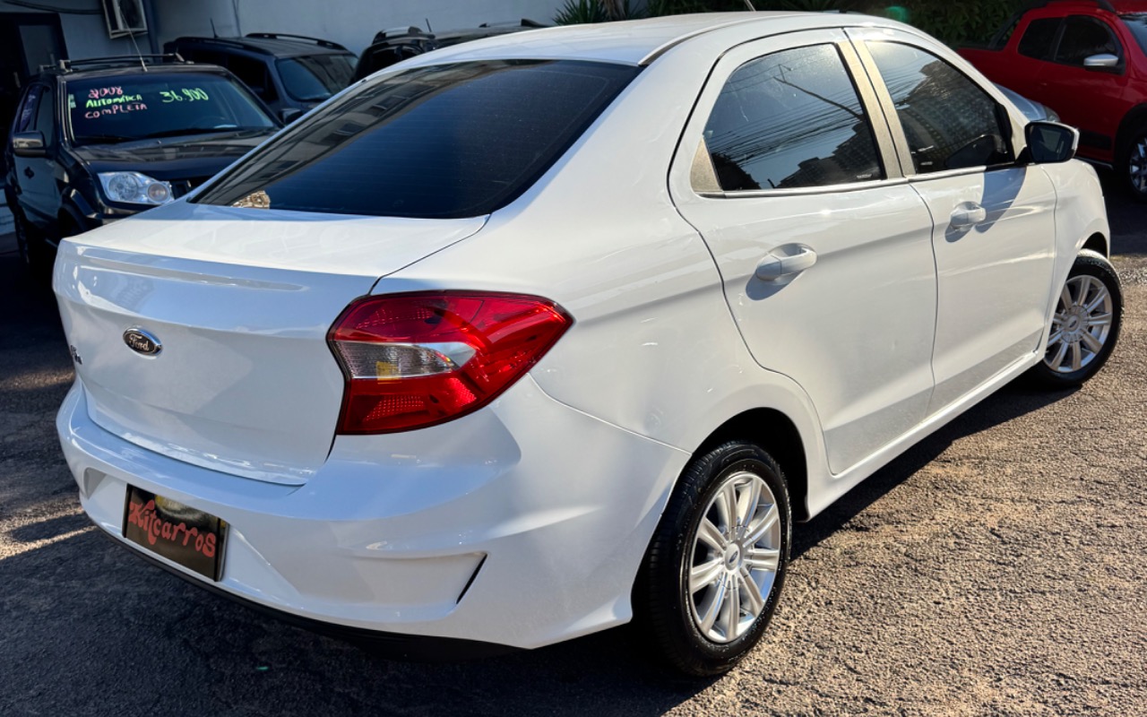 imagem-https://www.socarrao.com.br/sc-vehicle-images-prod/1952718/1780517460066-SU1HXzY3MTUuanBlZw.jpeg