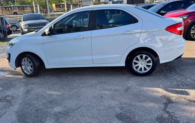 imagem-https://www.socarrao.com.br/sc-vehicle-images-prod/1952718/1780517460360-SU1HXzY3MTIuanBlZw.jpeg