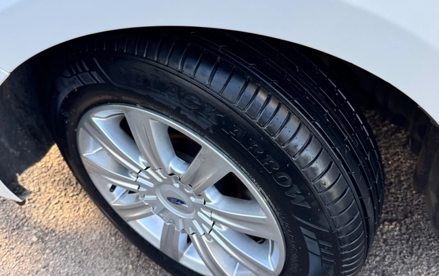 imagem-https://www.socarrao.com.br/sc-vehicle-images-prod/1952718/1780517460483-SU1HXzY3MDcuanBlZw.jpeg