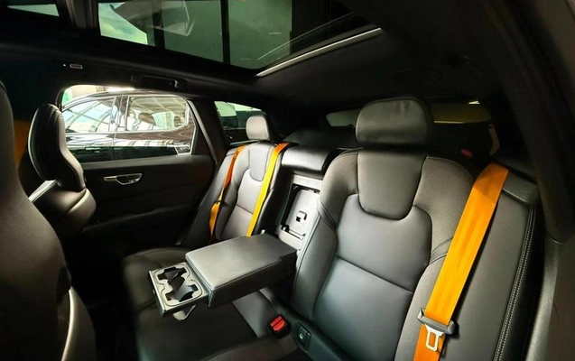 imagem-https://www.socarrao.com.br/sc-vehicle-images-prod/1953020/1788378748098-8154422_3_B_7e224cfdb7.jpeg